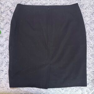 Banana Republic Black Pencil Skirt Size 4 Classic Workwear Like New!